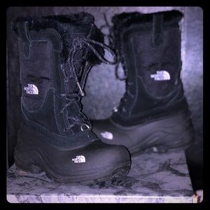Kids black north face winter boots
